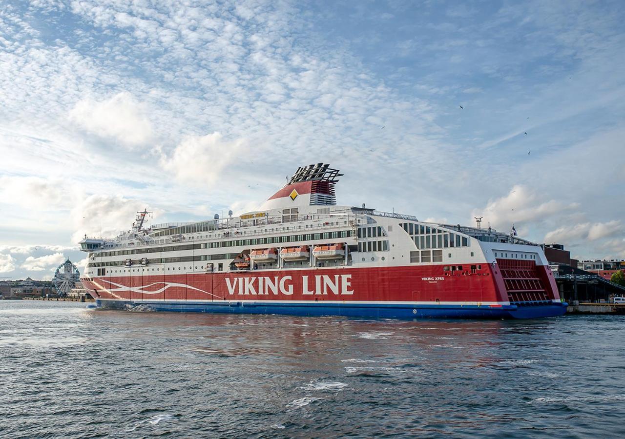 Viking Line Ferry Viking Xprs - One-Way Journey From Helsinki To Tallinn Екстериор снимка