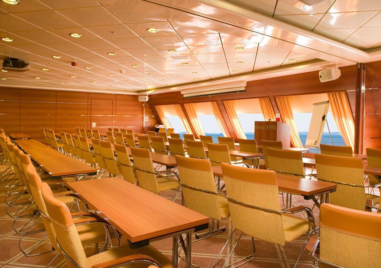 Viking Line Ferry Viking Xprs - One-Way Journey From Helsinki To Tallinn Екстериор снимка